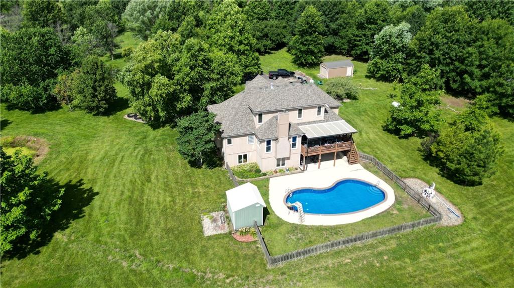 483 Northwest 1501st Road Holden, MO 64040 - Photo 2 of 13