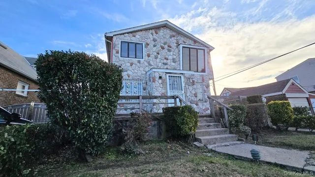 $670,000 | 130-57 233rd Street | Laurelton