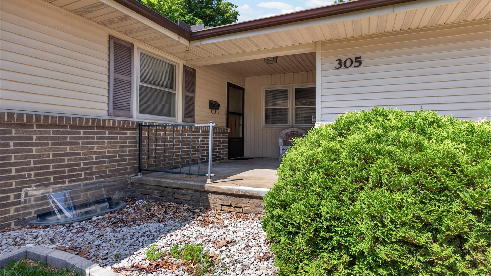 305 Centennial Avenue Normal, IL 61761 - Photo 47 of 49