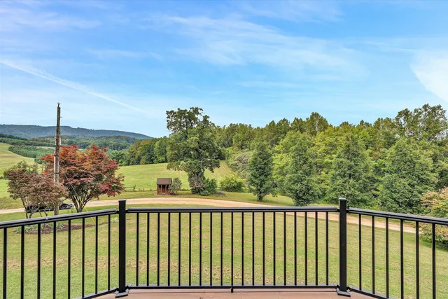$739,950 | 40 Woods Landing Lane, Callaway, VA 24067