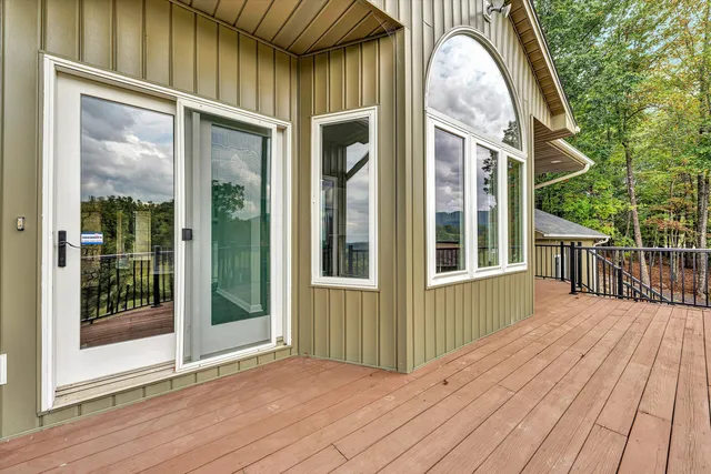 $739,950 | 40 Woods Landing Lane, Callaway, VA 24067