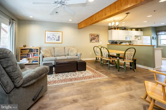 $479,900 | 257 Marsh Hill Road, Unit 37, McHenry, MD 21541