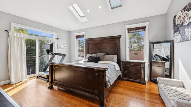 $799,000 | 7221 North Octavia Avenue, Chicago, IL 60631