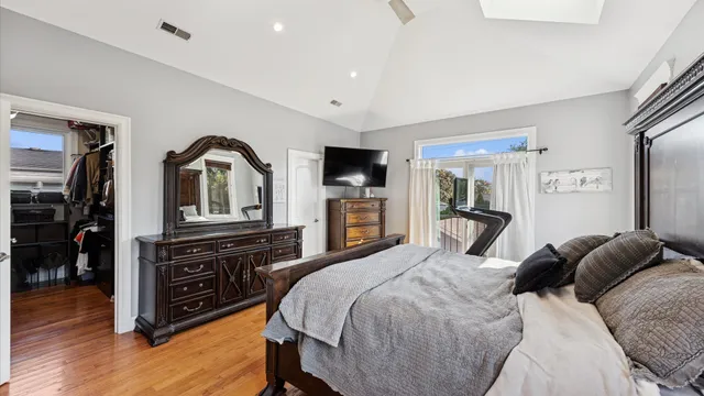 $799,000 | 7221 North Octavia Avenue, Chicago, IL 60631