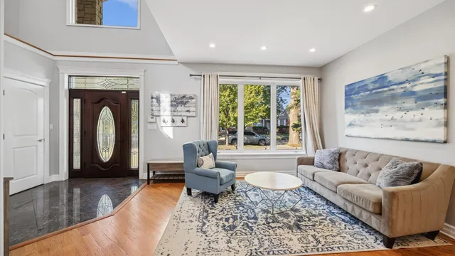 $799,000 | 7221 North Octavia Avenue, Chicago, IL 60631