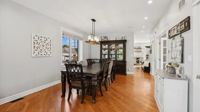 $799,000 | 7221 North Octavia Avenue, Chicago, IL 60631