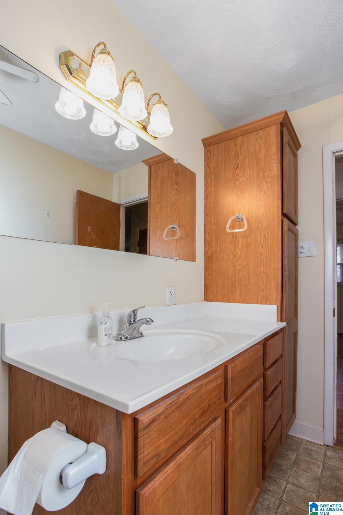 144 Tolbert Street Anniston, AL 36201 - Photo 17 of 30