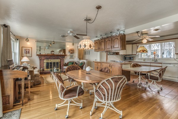 63 Upland Road Winthrop, MA 02152 - Photo 11 of 29 Gallery Image 11