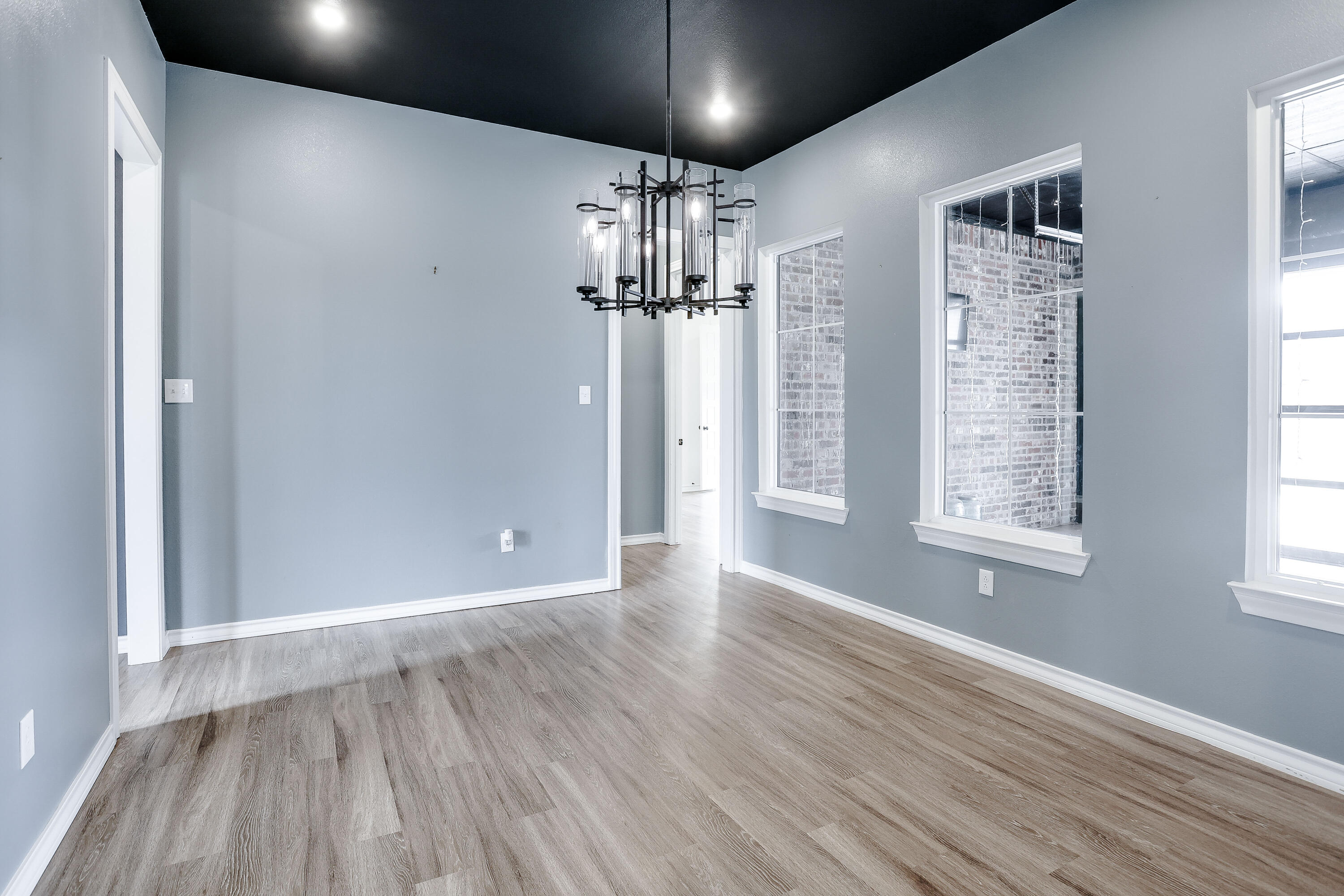 5908 112th Street Lubbock, TX 79424 - Photo 9 of 22 5908-109