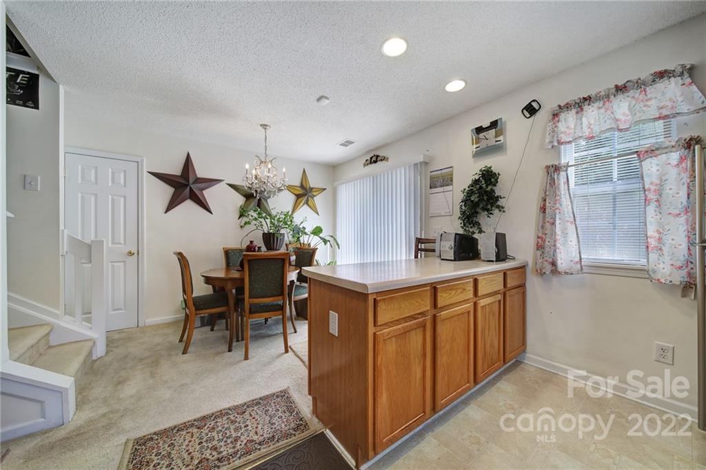 10530 Broken Branch Road Charlotte, NC 28213 - Photo 11 of 31 Gallery Image 11
