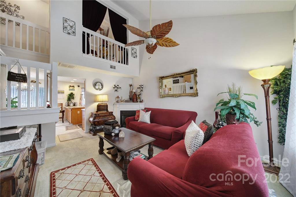 10530 Broken Branch Road Charlotte, NC 28213 - Photo 3 of 31 Gallery Image 3