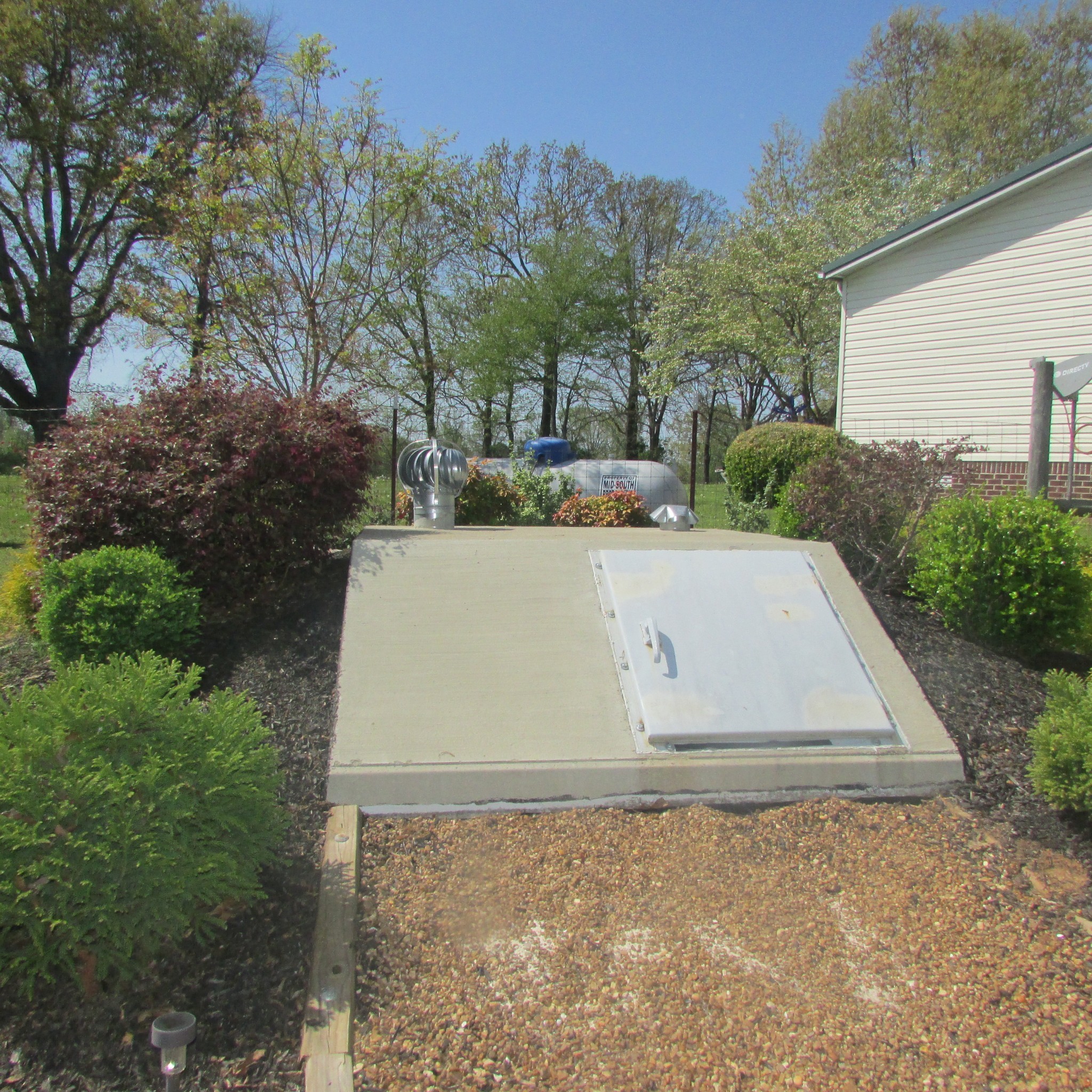 75 Snell Road Ethridge, TN 38456 - Photo 37 of 51 a view of a back yard of the house