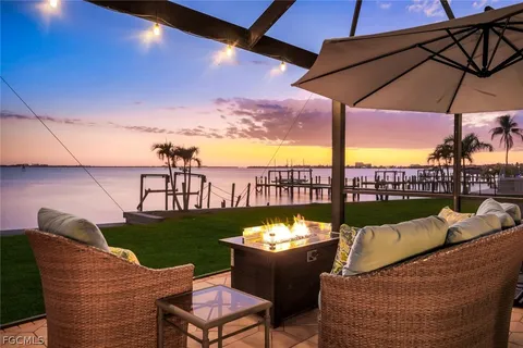 $2,350,000 | 1028 Dolphin Drive, Cape Coral, FL 33904