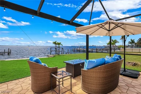 $2,350,000 | 1028 Dolphin Drive, Cape Coral, FL 33904
