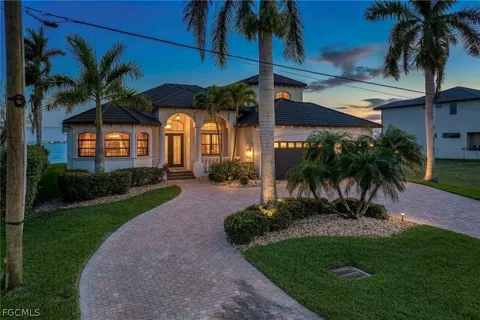 $2,350,000 | 1028 Dolphin Drive, Cape Coral, FL 33904