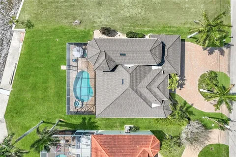 $2,350,000 | 1028 Dolphin Drive, Cape Coral, FL 33904