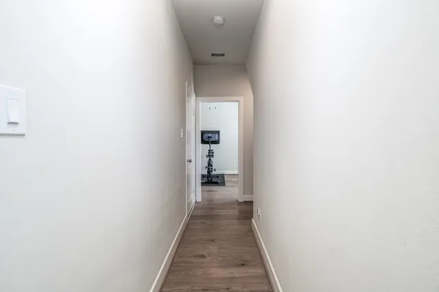 $2,495 | 4919 Avenue J, Houston, TX 77011