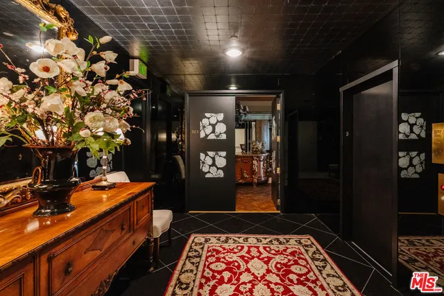 a view of a gallery with window