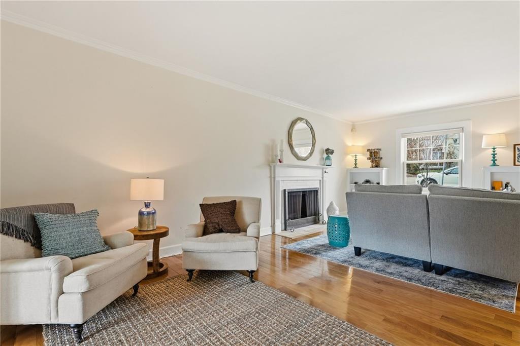 1345 Murdoch Road Pittsburgh, PA 15217 - Photo 11 of 49