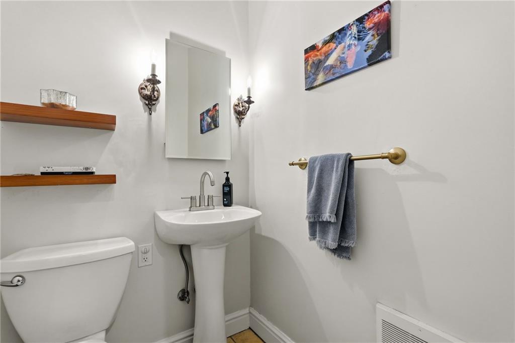 1345 Murdoch Road Pittsburgh, PA 15217 - Photo 33 of 49