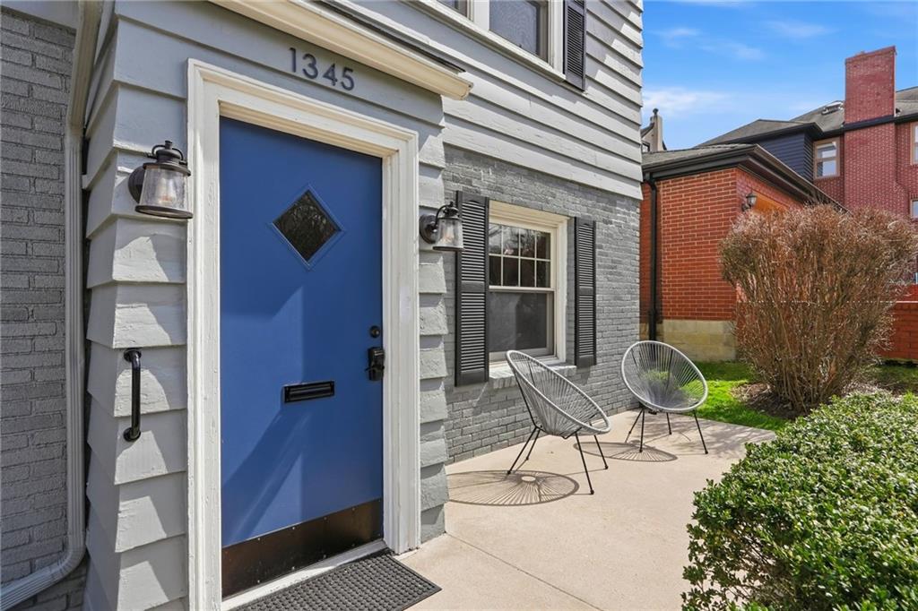 1345 Murdoch Road Pittsburgh, PA 15217 - Photo 4 of 49