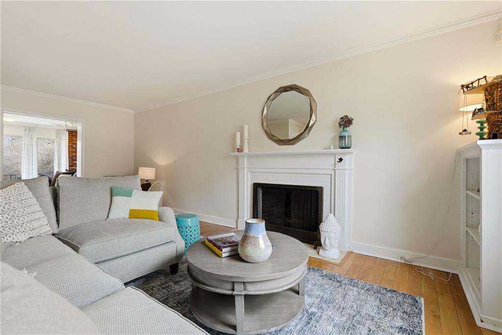 1345 Murdoch Road Pittsburgh, PA 15217 - Photo 6 of 49