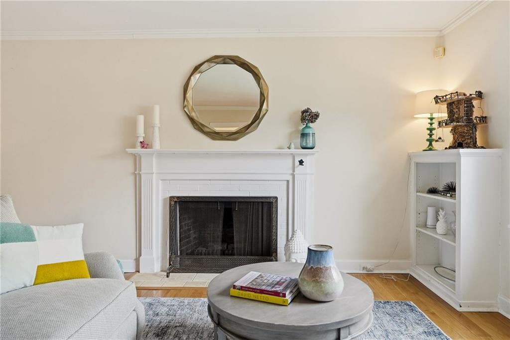 1345 Murdoch Road Pittsburgh, PA 15217 - Photo 9 of 49