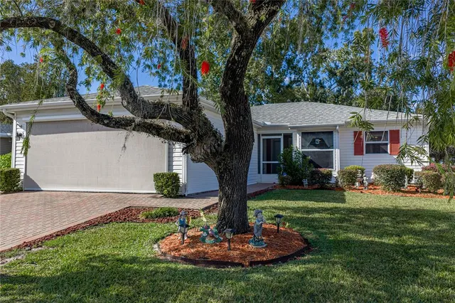 $2,000 | 29235 Princeville Drive, San Antonio, FL 33576