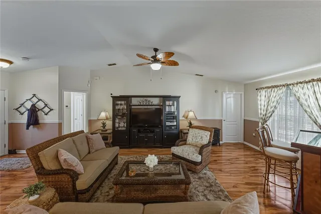 $2,000 | 29235 Princeville Drive, San Antonio, FL 33576