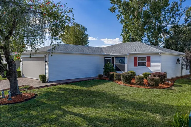 $2,000 | 29235 Princeville Drive, San Antonio, FL 33576