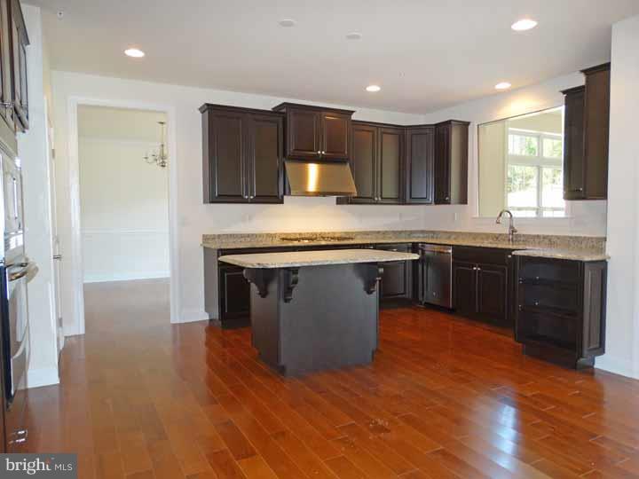 708 Swamp Road Newtown, PA 18940 - Photo 8 of 21 Kitchen