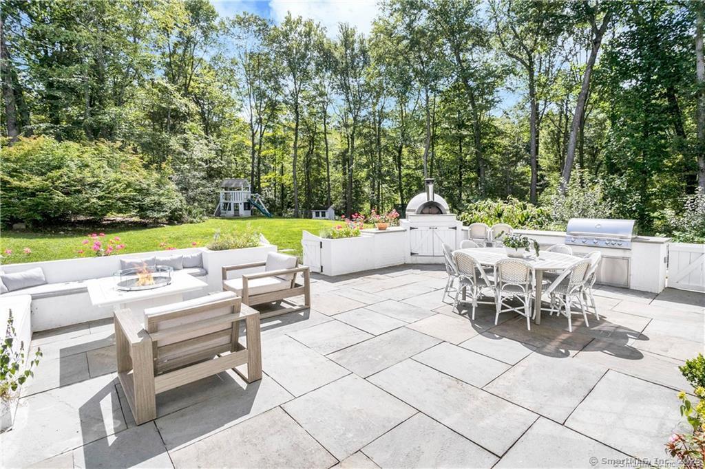97 Graenest Ridge Road Wilton, CT 06897 - Photo 28 of 39