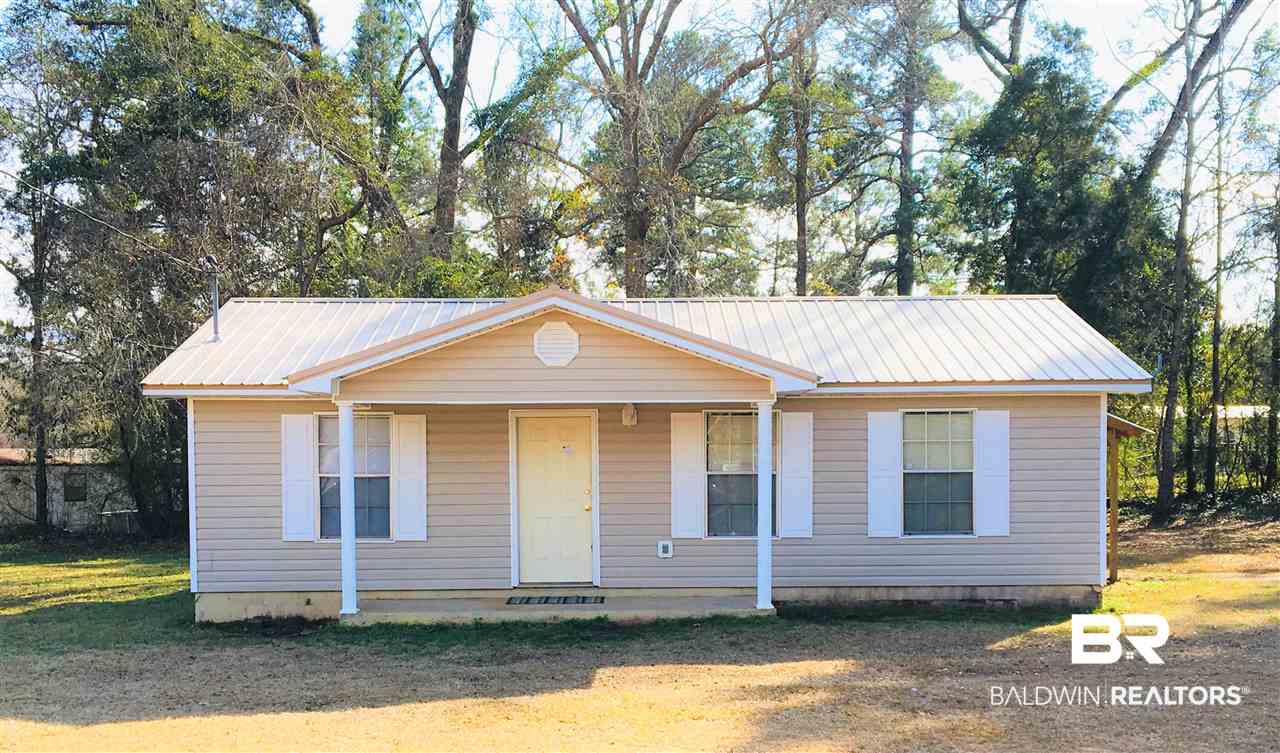 71 Short Lane Evergreen, AL 36401 - Photo 1 of 4 Front