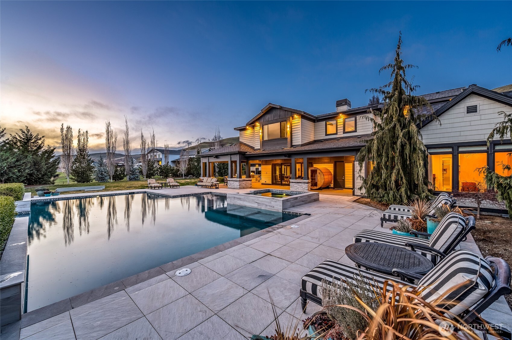 1695 Easy Street Wenatchee, WA 98801 - Photo 38 of 40