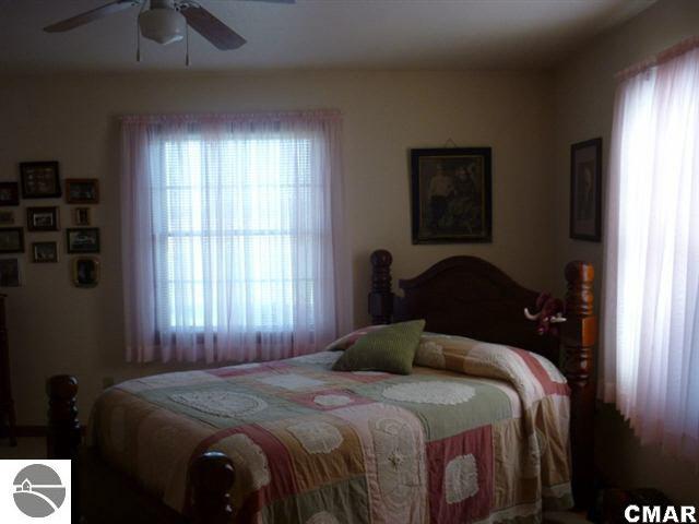370 South Crawford Road Mount Pleasant, MI 48858 - Photo 12 of 22 1773193-11.JPG
