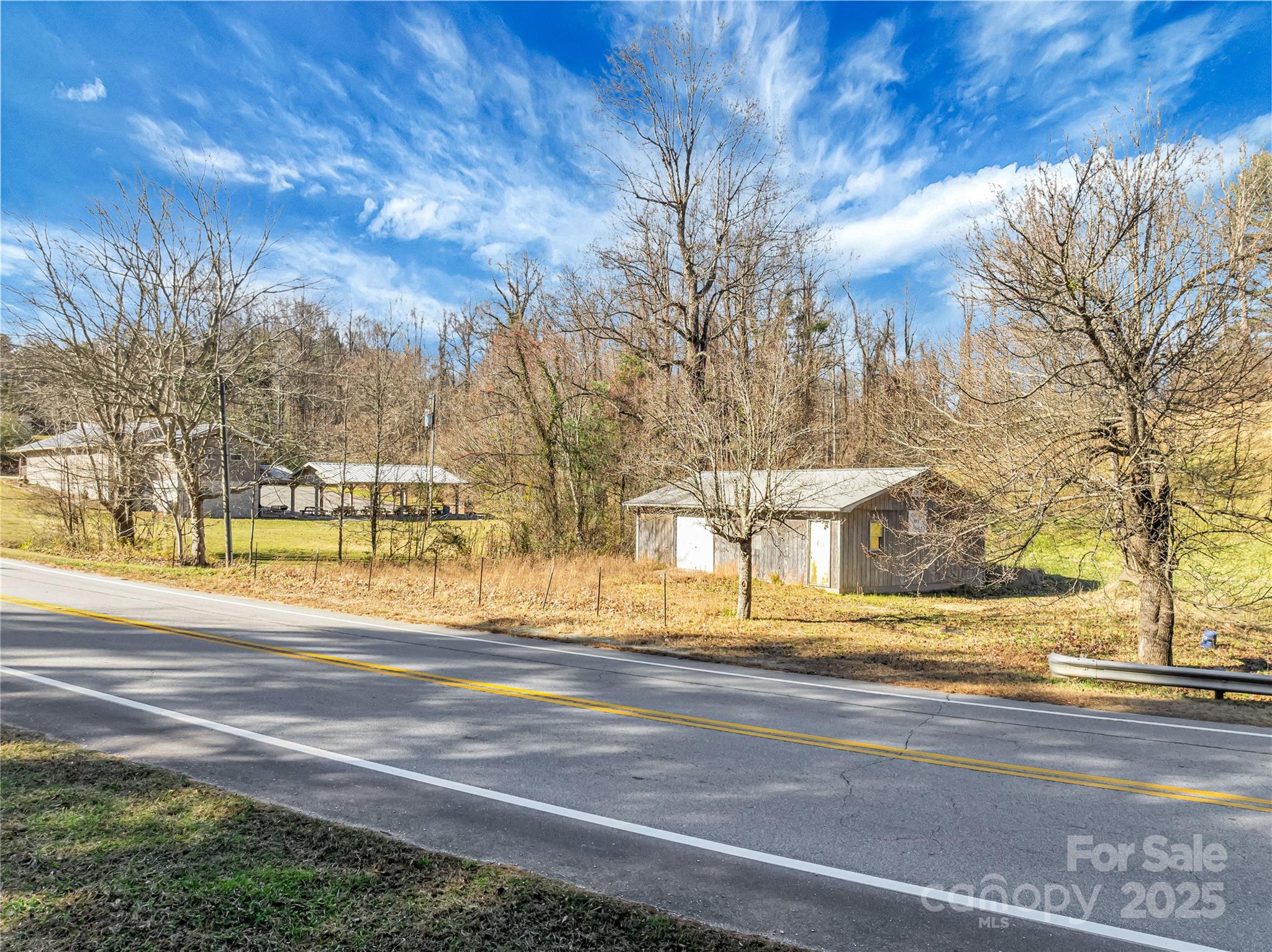 283 Ozone Drive Saluda, NC 28773 - Photo 13 of 16