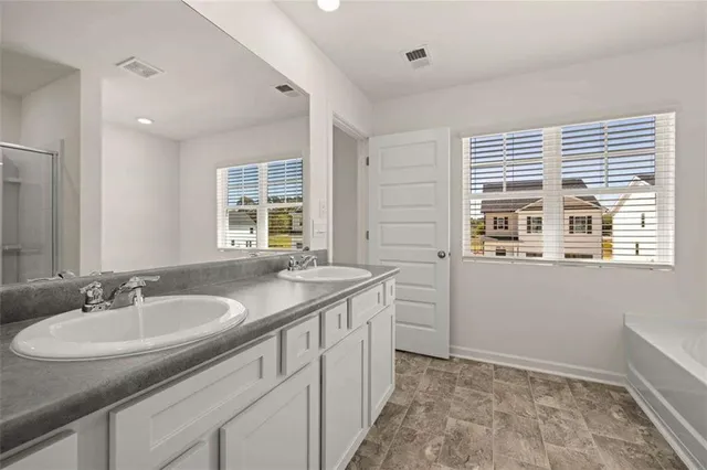 $343,700 | 322 Friendship Oak Way, Hampton, GA 30228