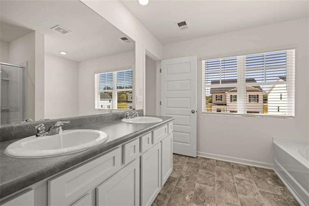 322 Friendship Oak Way Hampton, GA 30228 - Photo 13 of 32