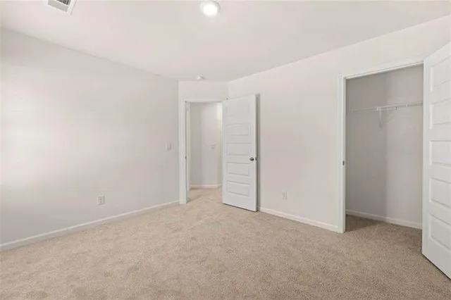 $343,700 | 322 Friendship Oak Way, Hampton, GA 30228