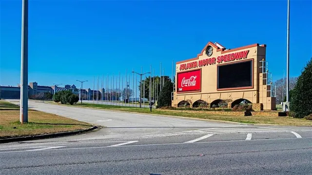 $343,700 | 322 Friendship Oak Way, Hampton, GA 30228