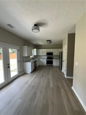 $2,400 | 2147 St Albans Place, Buford, GA 30519