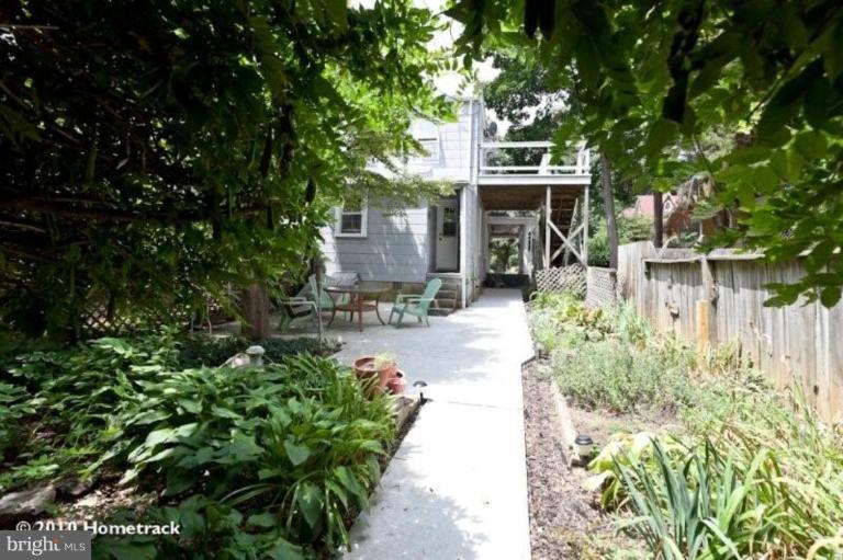 4547 Schenley Road Baltimore, MD 21210 - Photo 22 of 30 Exterior (Rear)