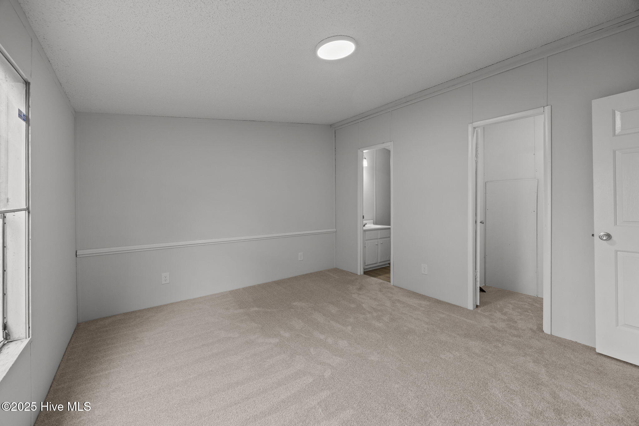 117 Boone Street Murfreesboro, NC 27855 - Photo 14 of 34 36-web-or-mls-IMG_4567