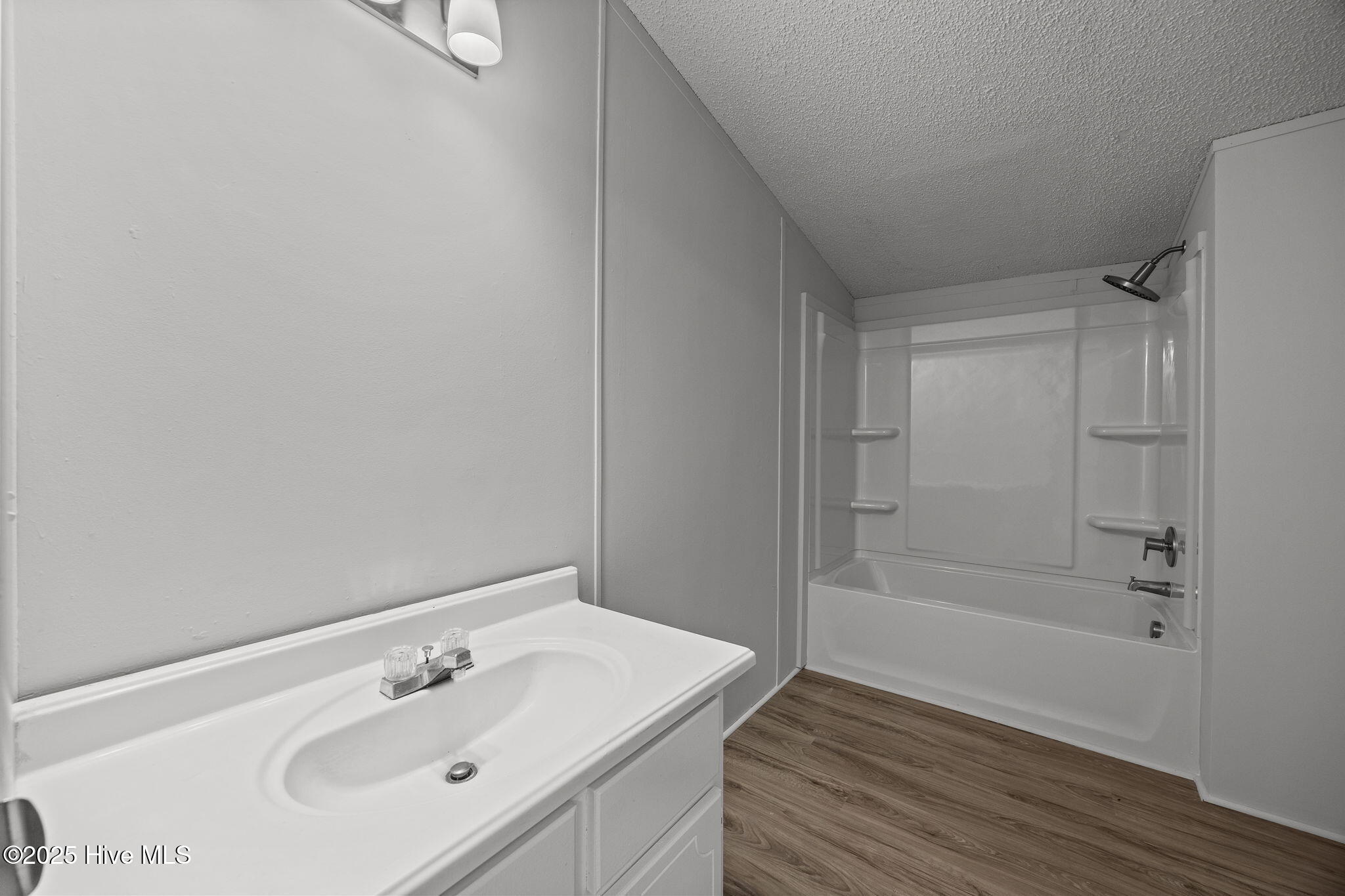 117 Boone Street Murfreesboro, NC 27855 - Photo 16 of 34 38-web-or-mls-IMG_4573