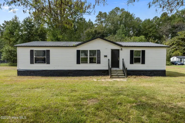 $94,900 | 117 Boone Street, Murfreesboro, NC 27855
