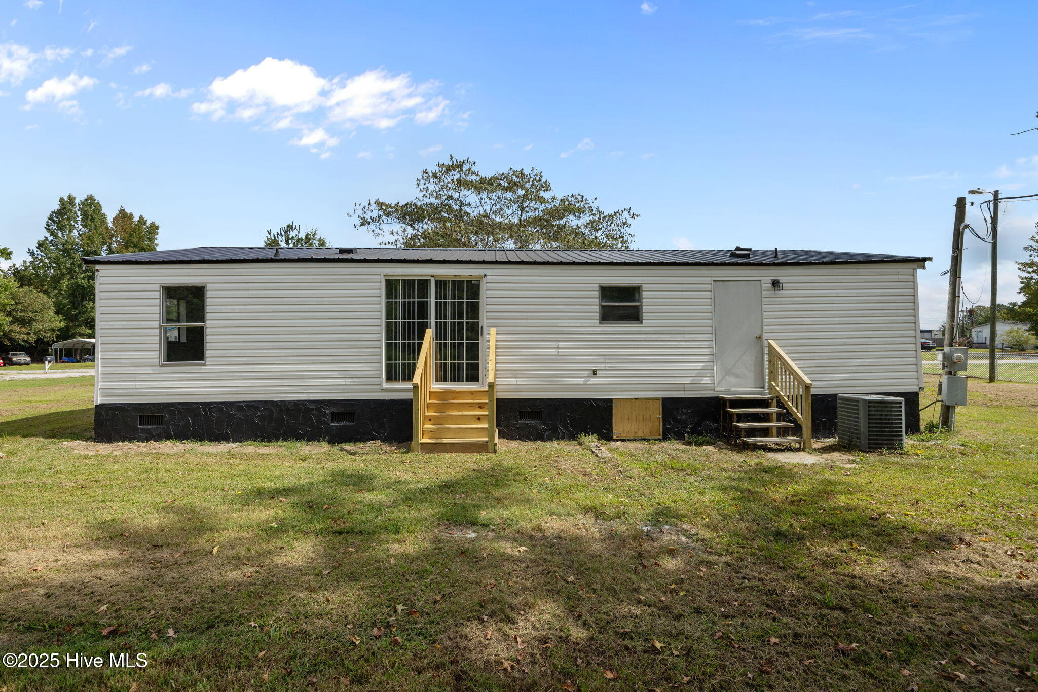 117 Boone Street Murfreesboro, NC 27855 - Photo 28 of 34 3-web-or-mls-IMG_7106