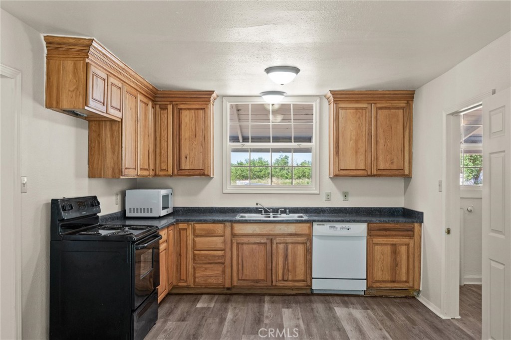 2334 Dayton Road Chico, CA 95928 - Photo 11 of 47