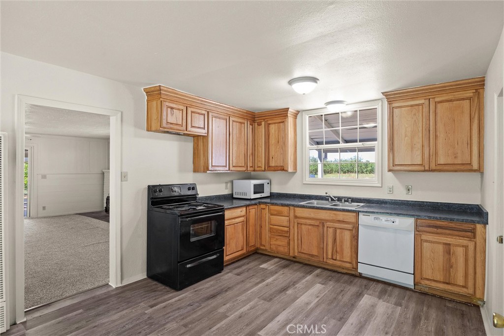 2334 Dayton Road Chico, CA 95928 - Photo 12 of 47