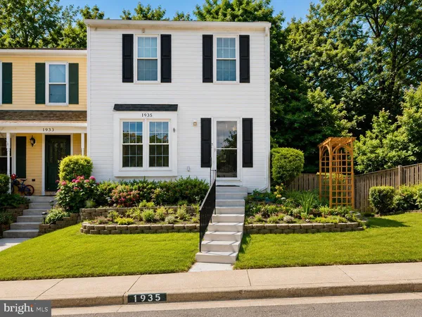$2,675 | 1935 Pohick Creek Court, Woodbridge, VA 22192