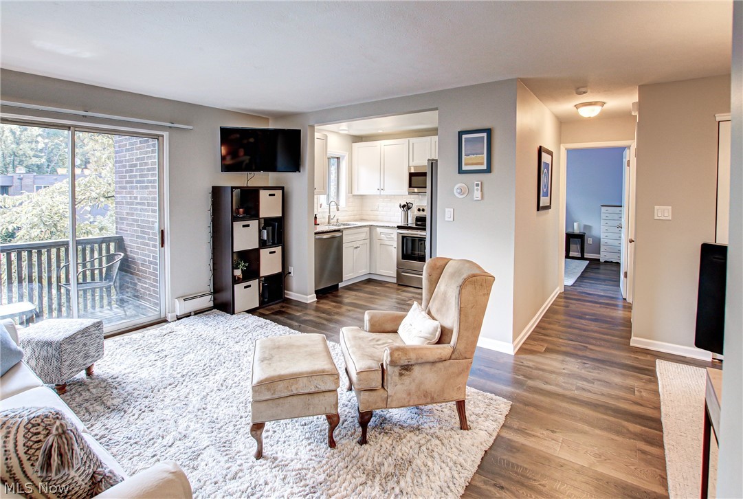 10740 Valley View Road, Unit A16 Northfield, OH 44067 - Photo 9 of 29 Gallery Image 9